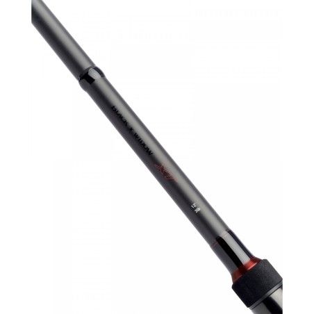 Daiwa Black Widow XT šaranski štap | 3.5LBS | 3.90m