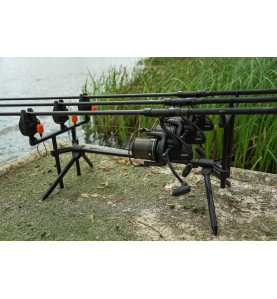 Fox EOS 3 rod pod | za 3 štapa