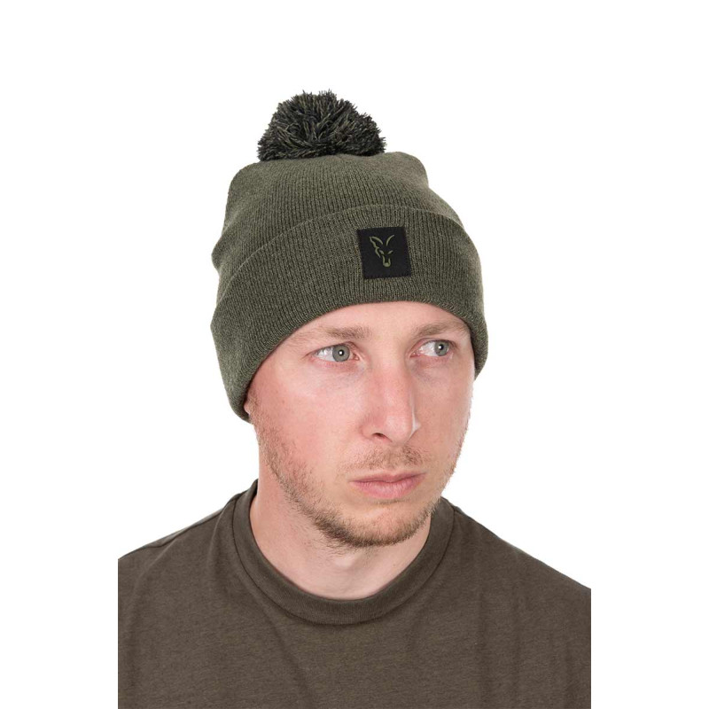 Fox pletena zimska kapa | green & black