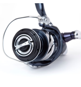 Shimano Twin Power SW C 4000 XG C rola | 9+1BB